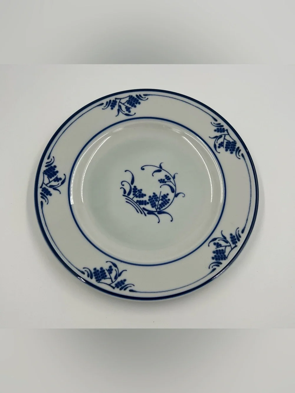 Mikasa Cera Stone Hyannis NB 504 Blue & White Floral Stoneware Salad Plate 8”